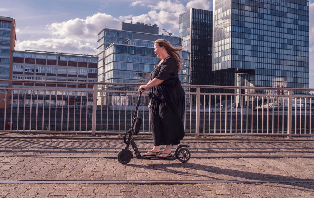 electric scooter for heavy adults